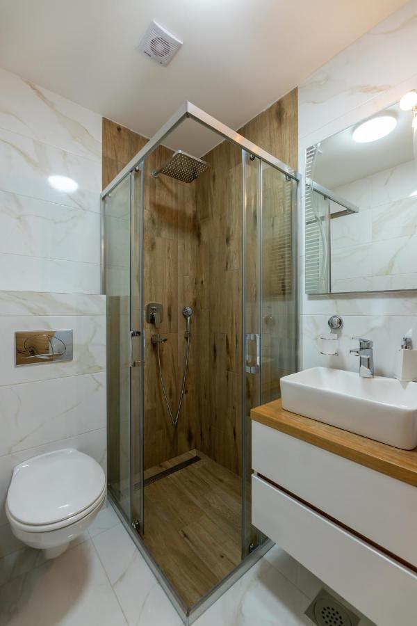 Apartmani Oktobar 06 Zlatibor Extérieur photo